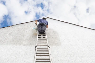 Peinture extérieure à Claviers — façades et ravalement